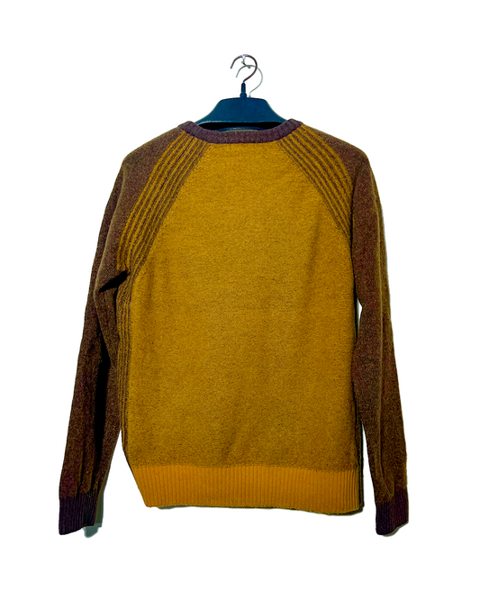 GUESS Warm Sweater - LARGE